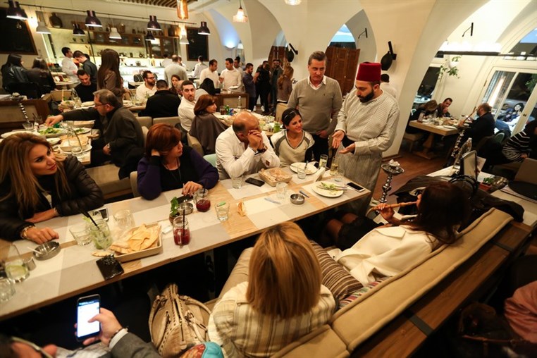 Erbaa Bi Noss El Jemaa at Boulevard Beirut